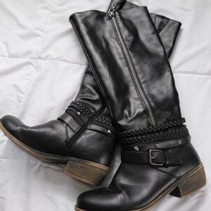 Kohl's Black Leather Heeled Boots